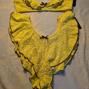 Vibrant Yellow Ruffled Swim Suit 2 Piece